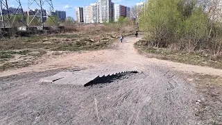 Дорожка от улицы Лавриненко, г.Москва до улицы Барыкина, г.о. Люберцы. ЖК Самолёт. 19.04.2023г.