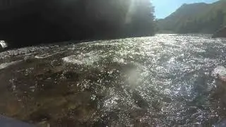 СПЛАВ ПО ГОРНОЙ РЕКЕ НА МАТРАСЕ  Музыка - Лезгинка