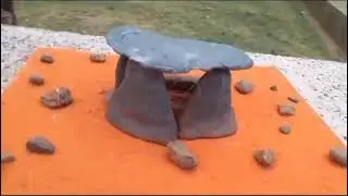 MAQUETA DEL DOLMEN - HISTORIA DE LA ARQUITECTURA I