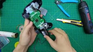 How to fix the ps3 controller die battery - Replace cell phone battery