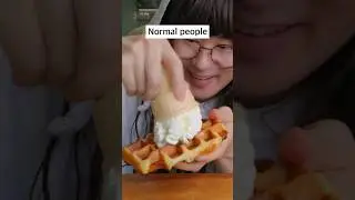 How to eat waffle