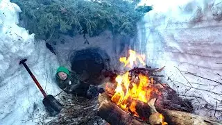 Deep Snow Primitive Survival Camping in Mountains - Campfire Cooking on Shovel