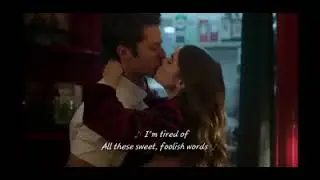 Emily and Gabriel's first kiss || Emily in Paris season 1 || first kiss