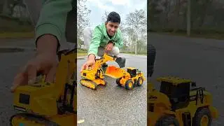 Remote control excavator and bulldozer 😍