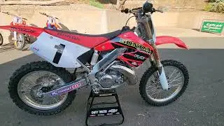 UNOBTANIUM 2001 CR250R, THE BEST CR250 EVER MADE