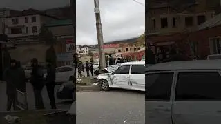 «Парень спокойно летел и в какой-то момент столб перед ним оказался»: ДТП В ДАГЕСТАНЕ