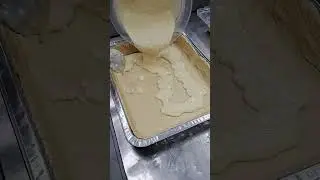 Хотите такой клубнично-творожный пирог🥧🍓 домой или на мероприятие? Закажите в Home Bakery в Батуми!