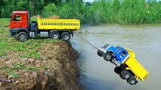 Mack Dump Truck And New PoLo Truck Accident Pulling Out JCB Gadi Tata Tipper ? Cartoon video | CSToy