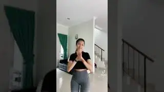 TIKTOK CELANA KETAT