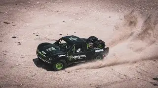 Traxxas Unlimited Desert Racer 1/7 Trophy Truck UDR Beach Run  Monster energy Custom Body