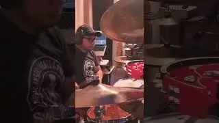 Just some routines on my Pearl Decade Maple drums. #pearldrums  #zildjiank #drumcover #drumsolo