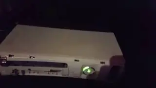 How to Open A Jammed Disc Tray on Xbox 360 - [Easy]