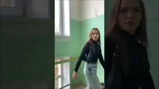 Пришёл домой к СОСЕДКЕ😳