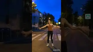 Y VolveréToby Love / Бачата на ночной дороге #shorts #bachata #dance #ladystyle