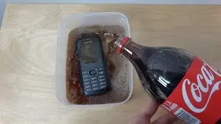 Samsung Xcover 550 - Coca-Cola Test (4K)