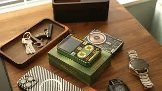 Retro Game Console Magnetic Wireless Power Bank