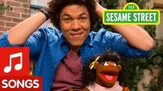 Sesame Street: I Love My Hair Song (Mandos Spanish Version)