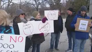 Chicago-area residents rally against proposed McDonalds