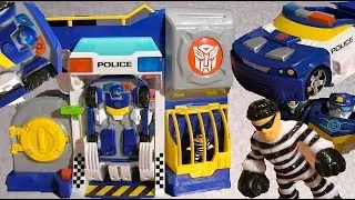 Chase Rescue Bots and Robbers Police Headquarters - Unbox and Review