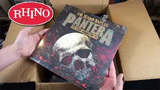 Rhino Records Unboxing - 10 Albums + Stickers + Shirt & MORE!