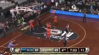 NBL Basketball Player Akil Mitchell's eye pops out after going for a rebound! | (Raw Footage)