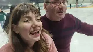 Катаемся на катке!