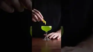 ЭЛЕКТРИЧЕСКИЙ ЦИРК дынный коктейль на джине | ELECTRIC CIRCUS cocktail #shorts