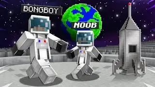 We Went To The MOON in Minecraft... #Shorts #minecraft