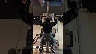 hijab girl in gym #moyemoye #foryou #ytshorts #viral