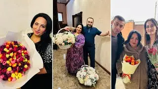 Сегодня я в гостях у беженцев, которые живут у меня в доме. МНЕ ПОДАРИЛИ ОКЕАН ЦВЕТОВ. 
