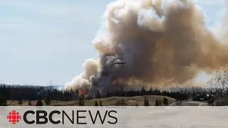 Wildfire evacuation order in northern Alberta town to remain for another week