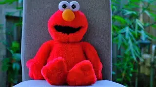 Smash Traumatised Elmo and Chair