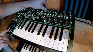 Roland System-1 - Classic Sequence