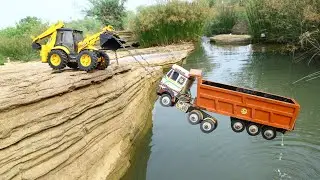 Tata Tipper Accident Pond River Pulling Out JCB 5CX ? Dumper Truck | Cartoon Jcb Truck | CS Toy