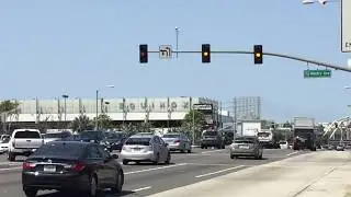 Traffic light at Rosecrans and Hindry in Hawthorne California