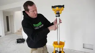 Taking a look at the new DeWalt 20v TriPod Light