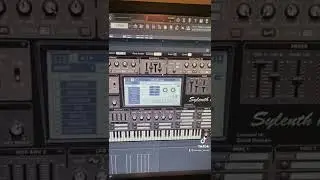 How the chainsmokers made roses 