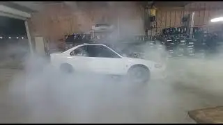 K-swap Awd Honda accord doing a burnout