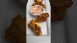 Cheeseburger Egg Roll 