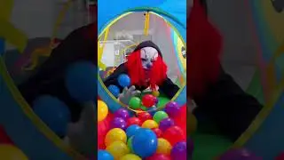 Monster finds mean clown! 🤡👻 