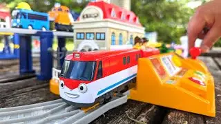 Titipo train & Tayo toys ☆ Elevator station & control center tunnel course