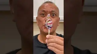 👂 ASMR CHARMS BLOW POP LOLLIPOP BUBBLE GUM FILLED CHERRY FLAVOR EATING SOUNDS 👂 