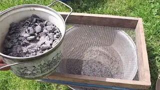 Удобрение под все овощи в июле и августе. В нем много калия и кальция. Приготовить очень легко.