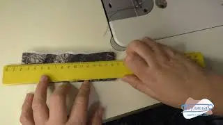 Каран в боковых швах. Куртка