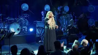 Kelly Clarkson - lighthouse (Live at The Belasco Theater)