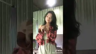 Bocil Tobrut, Joget Viral Pemersatu Bangsa. #goyangtiktok #jogettiktok #cantik #tiktokviral