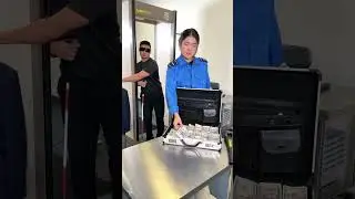 Security guard caught in the act of stealing money from blind passenger by police in a smart way! 
