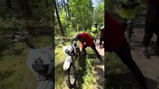 Аквовумен )  #мото #эндуро #snoskoles #enduro #bike