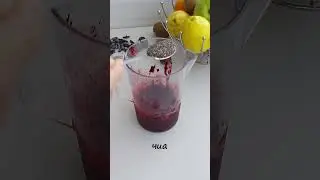 Raw-джем из жимолости