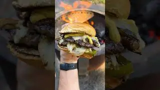 Bratwurst Smash Burgers🍔 Live-Fire Cooking 🔥